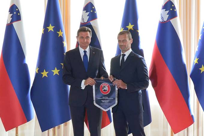 Predsednik Pahor je priredil sprejem za člane izvršnega odbora UEFA in člane izvršnega sveta FIFA iz Evrope